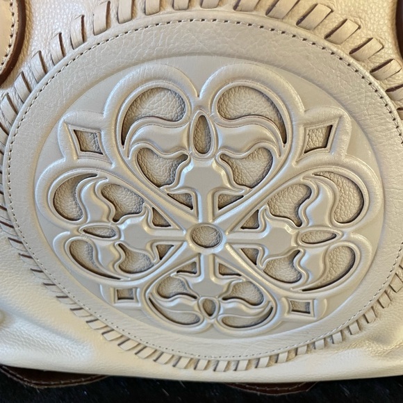 Brighton Ferrara Collection Gabriella medallion medium handbag - Picture 3 of 10